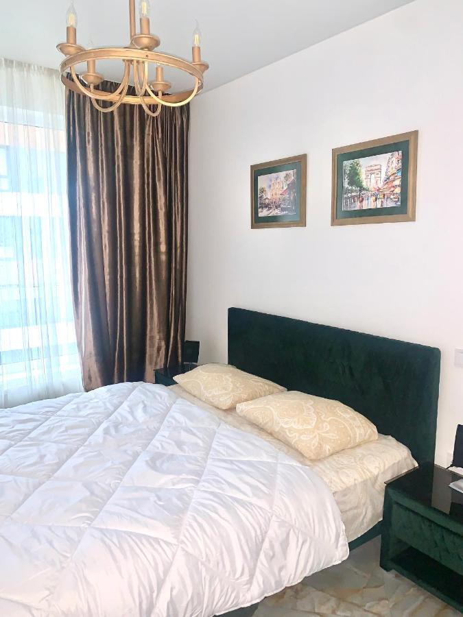 4-Room Jacuzzi Apartment Lemberg Exterior foto