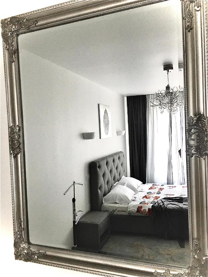 4-Room Jacuzzi Apartment Lemberg Exterior foto